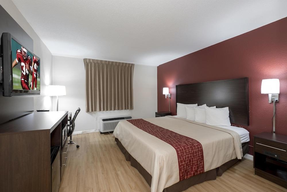 Red Roof Inn Knoxville Central - Papermill Road Екстер'єр фото